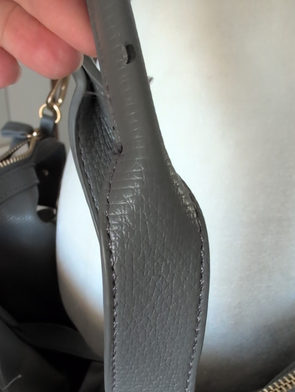 Lulu Dharma Soft Vegan Leather Duffle Travel Bag - Picture 15 of 16